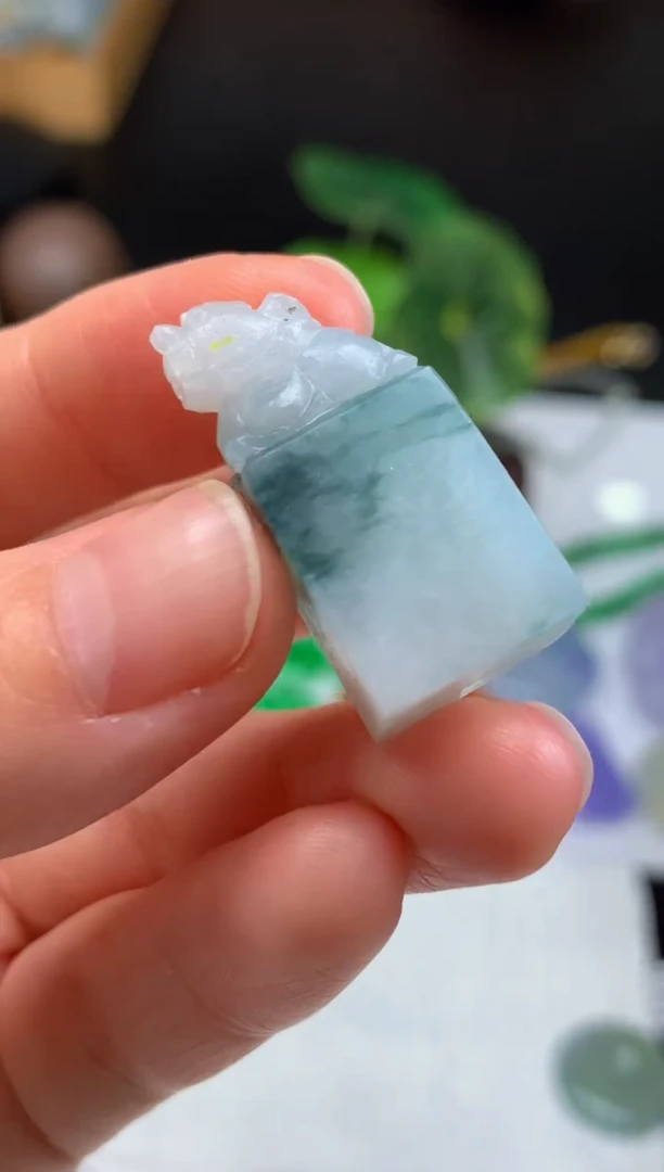 【闪购商品】定制翡翠未镶嵌吊坠-60154