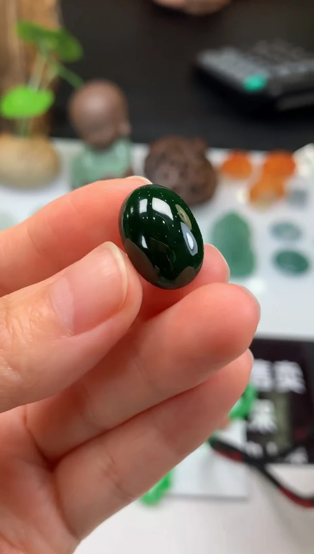 【闪购商品】定制翡翠未镶嵌吊坠-61221