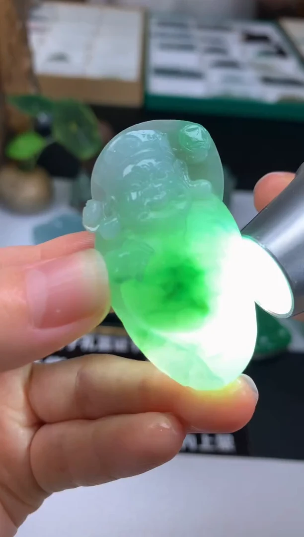 【闪购商品】定制翡翠未镶嵌吊坠-166454