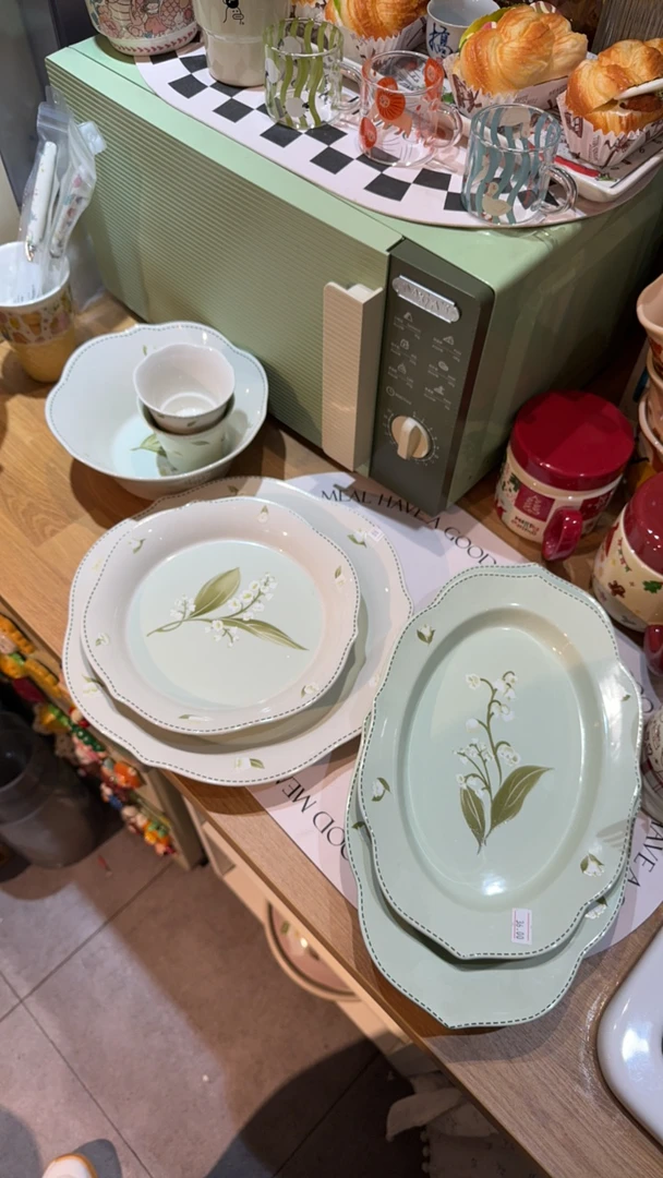 铃兰花陶瓷北欧风盘子碗筷家用饭碗汤碗