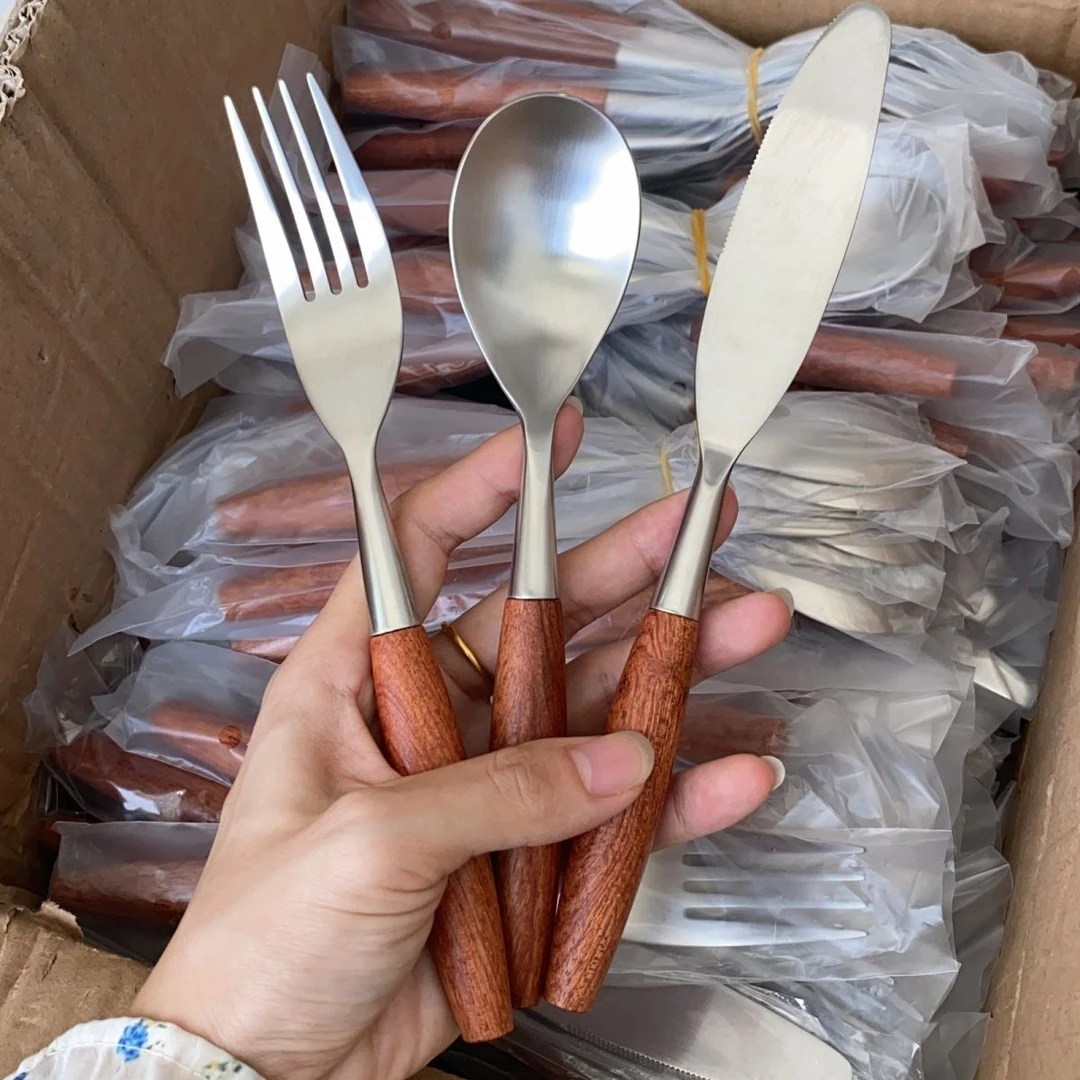 西餐防烫刀叉勺三件套复古花梨木实木手柄不锈钢刀叉甜品勺叉餐具