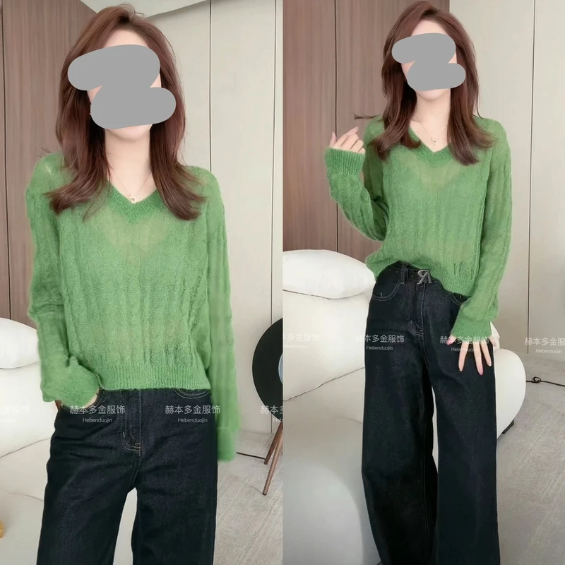 秋冬时尚显白气质镂空针织衫打底上衣修身V领毛衣百搭阔腿牛仔裤