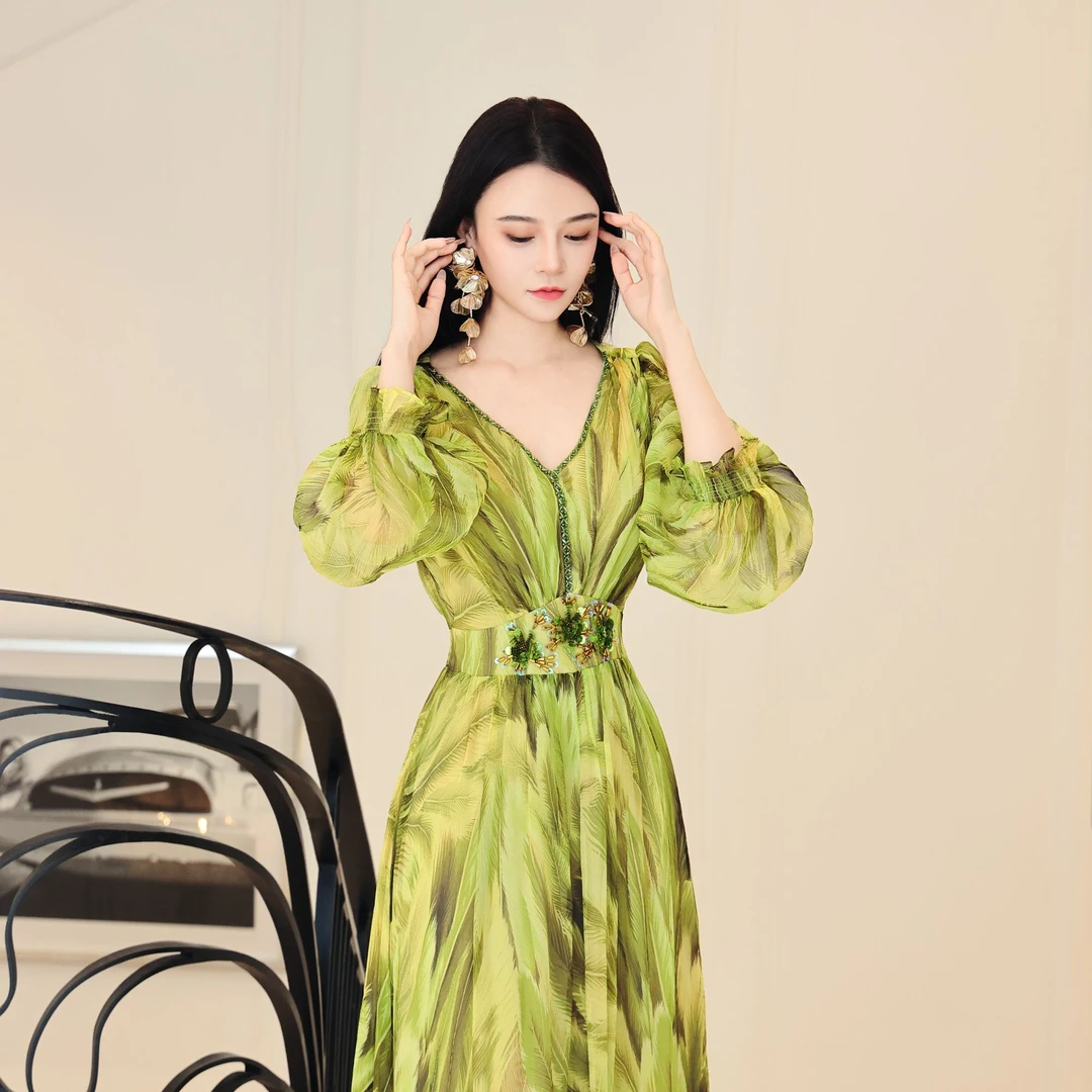 2025妍姐新款时尚高端连衣裙走秀气质轻奢百搭夏季连衣裙 23206