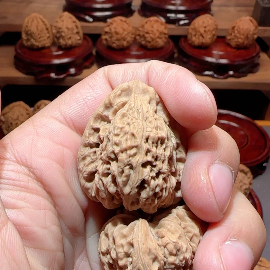【闪购商品】文玩核桃把件M