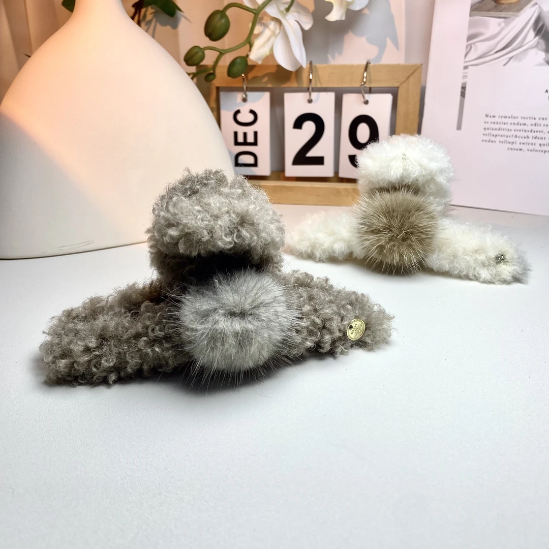 韩国Eunoia Nero【毛绒球球抓夹】5035秋冬时尚简约百搭（现货）