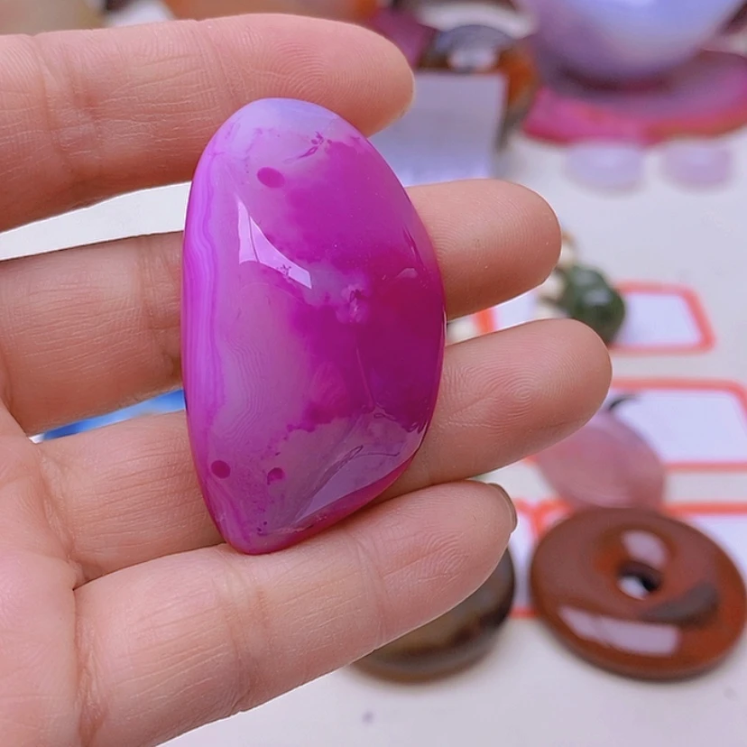 【闪购商品】玛瑙/玉髓珠宝奇石未镶嵌水**?