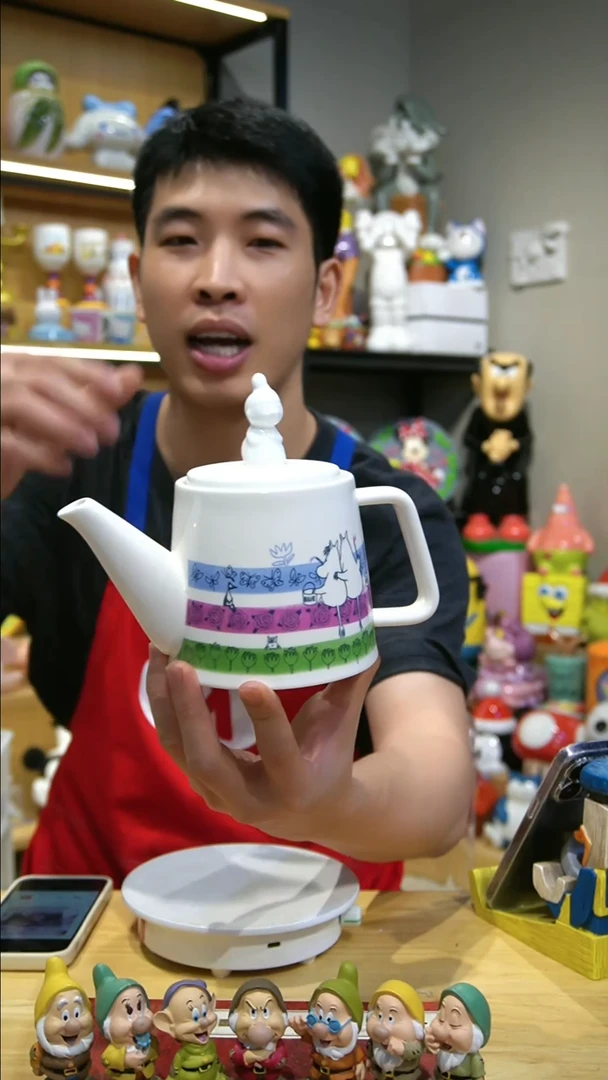 【闪购商品】摆件姆名茶壶 陶瓷材质