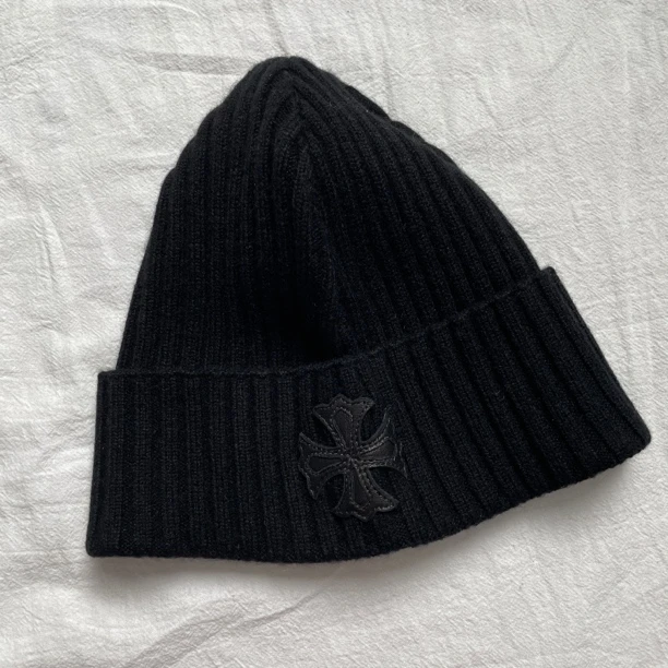 【全新未使用】克罗心ChromeHearts 黑色羊绒十字贴皮针织冷帽