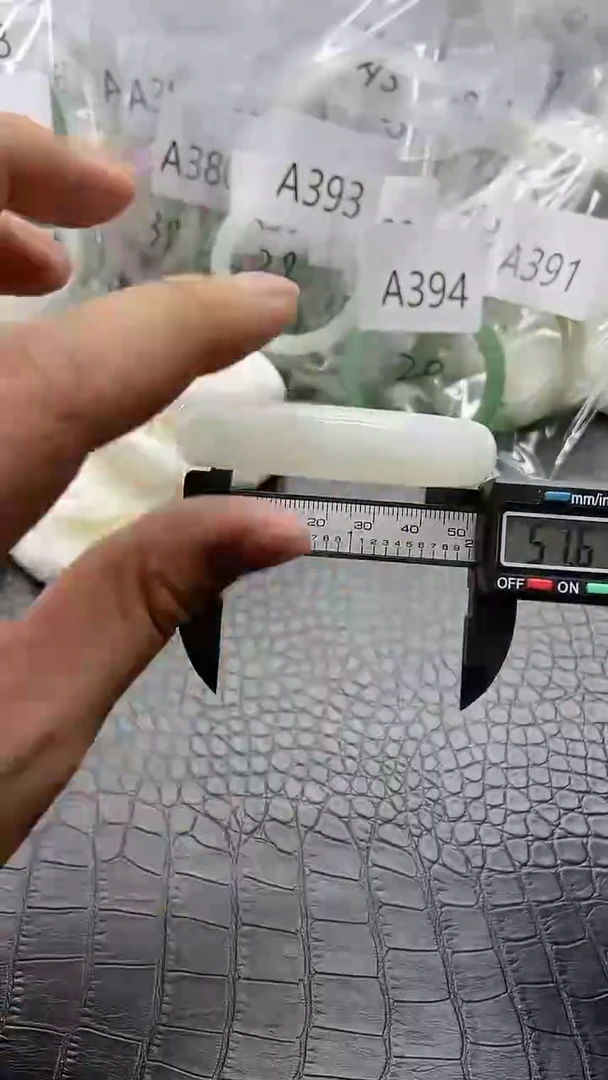 【闪购商品】石英质玉手镯未镶嵌A395