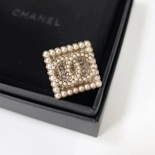 Chanel 珍珠方块戒指指环