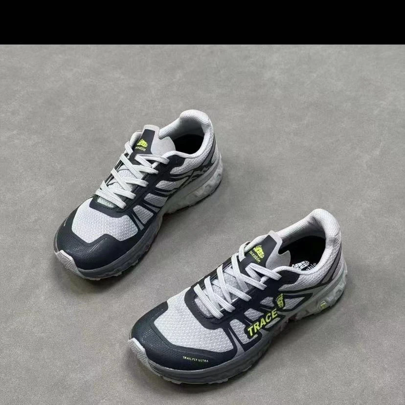 （特价）加拿大千元级轻便透气宽楦减震耐磨户外全地形越野跑鞋