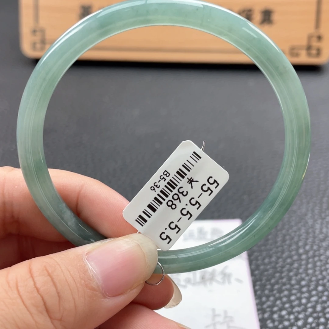 【闪购商品】翡翠手镯未镶嵌手镯