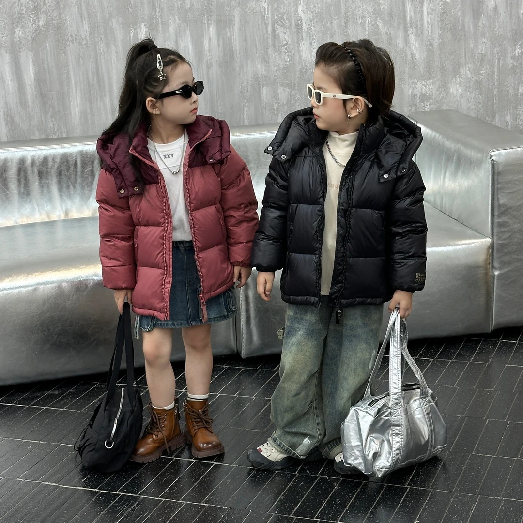 亲子黑金防寒服成人儿童男女同款连帽立领加绒加厚外套2024冬装潮