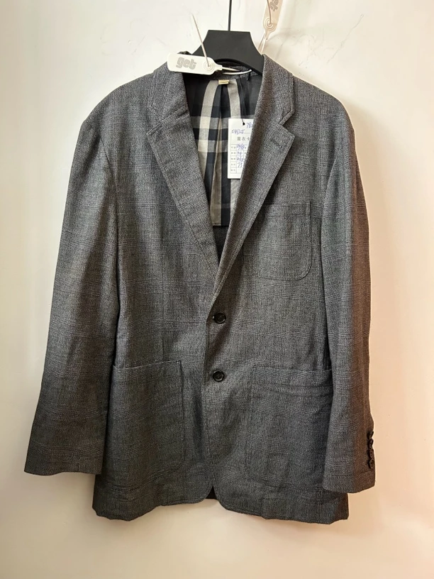 Burberry灰色西服外套95新