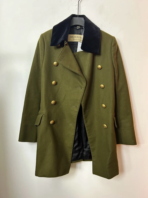95新 BURBERRY/博柏利 Burberry军绿色大衣外套95新 微瑕