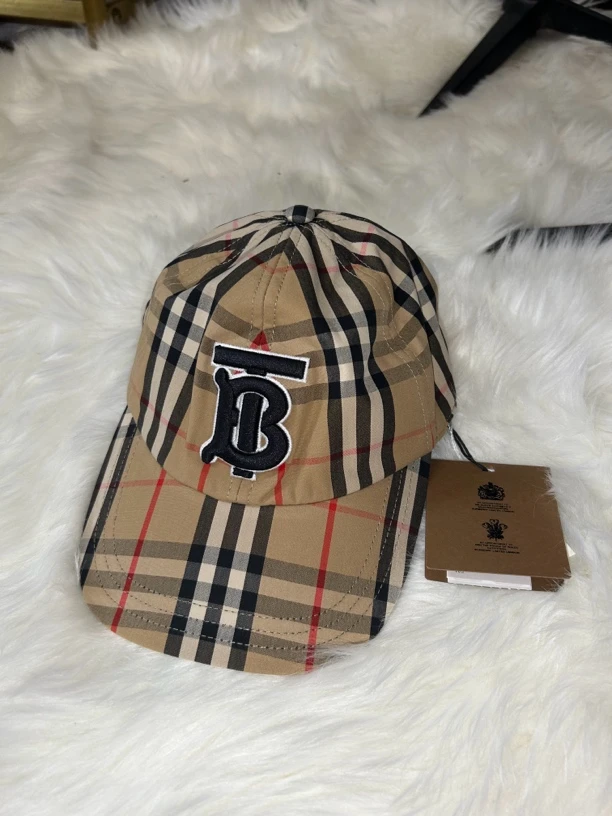 Burberry老花格纹鸭舌帽棒球帽99新