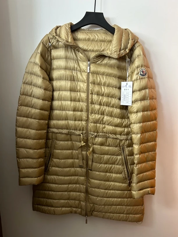 蒙口卡其色棉服中长款95新