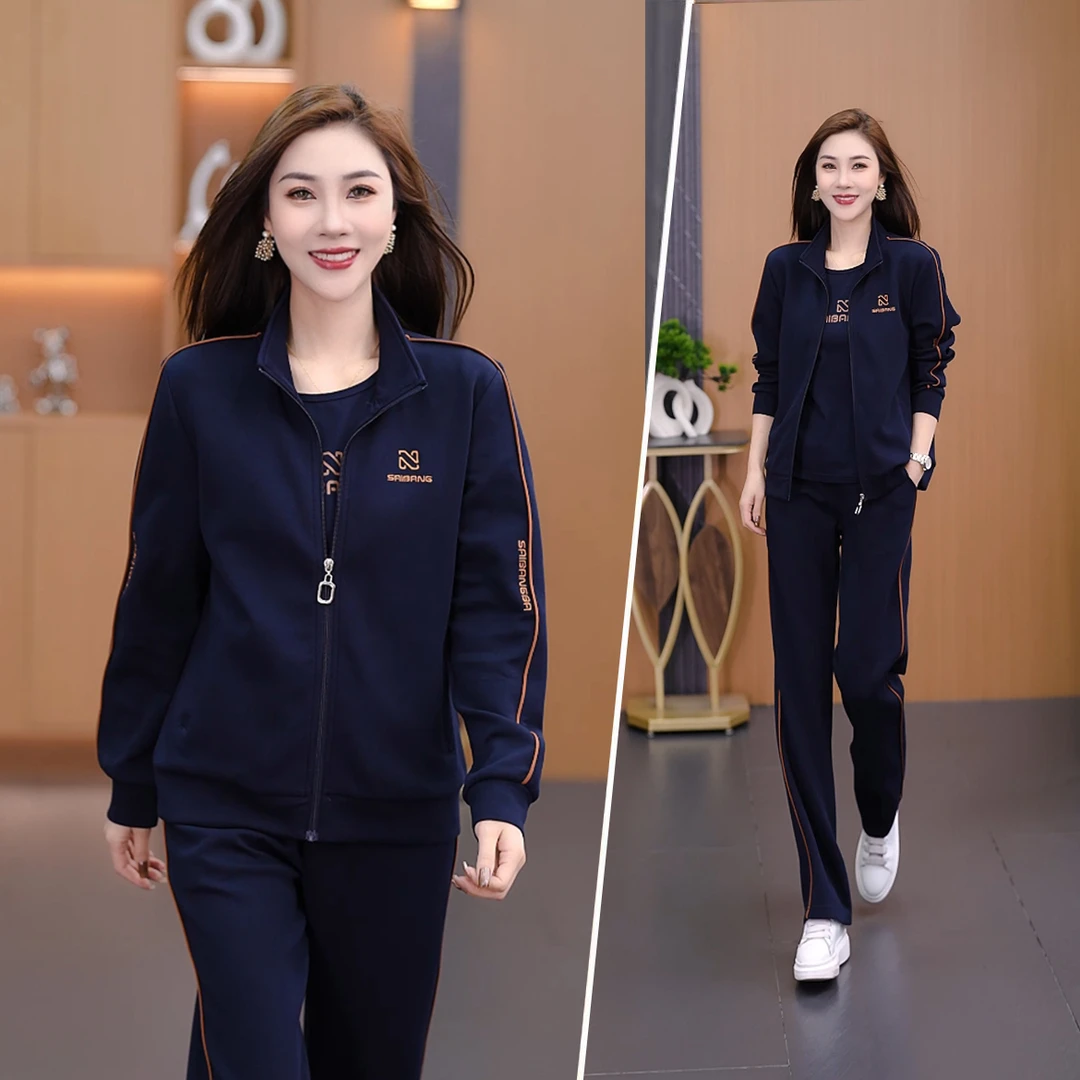 年轻妈妈秋冬装外套2024新款减龄休闲运动服套装女洋气上衣三件套