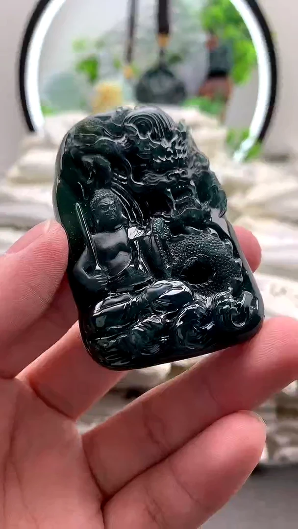 【闪购商品】翡翠颈饰未镶嵌不动明王