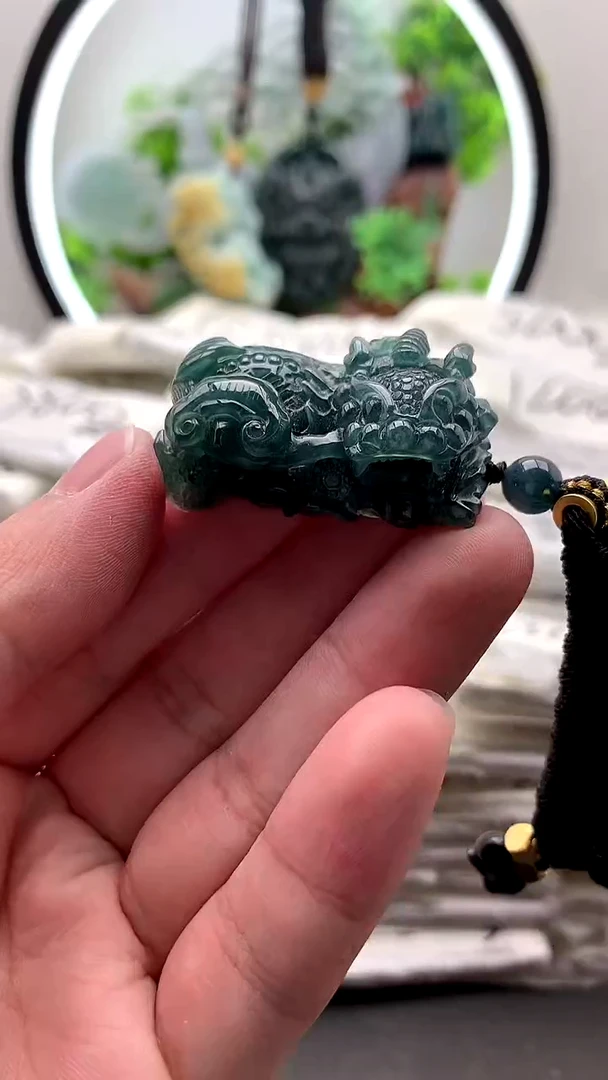 【闪购商品】翡翠颈饰未镶嵌貔貅吊坠