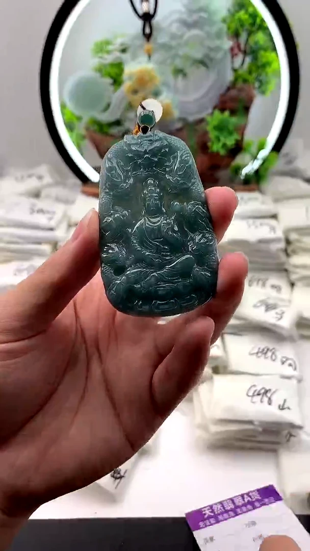 【闪购商品】翡翠颈饰未镶嵌大势至