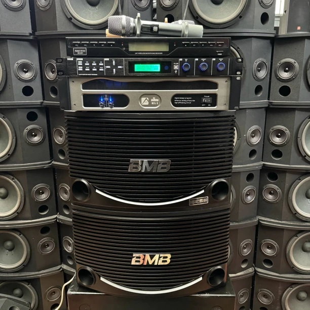 9新  二手BMB10寸卡包音响套装（不包邮）