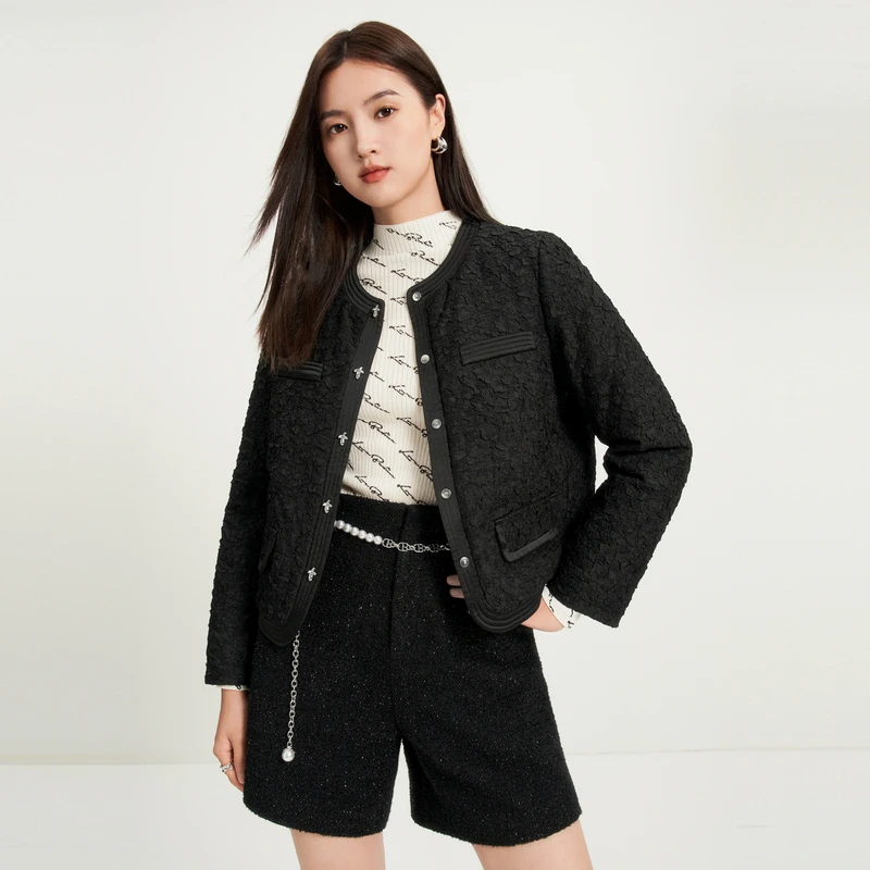 芭蒂娜鸭绒羽绒服短款冬季法式小香风保暖外套634H114