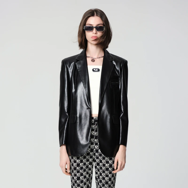 COLOVE黑色西装外套女秋季新款时尚洋气高级感外塔皮衣233D019