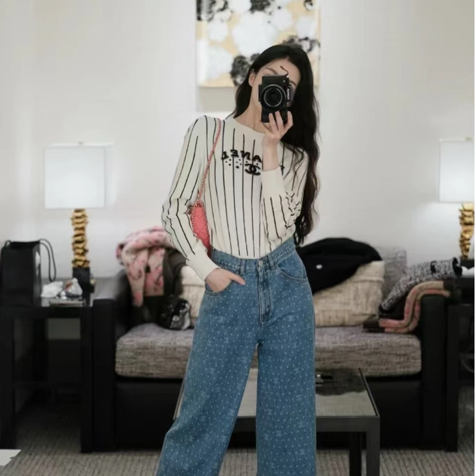 CHANEL/香奈儿/23P白色条纹字母针织衫/36码/99新带吊/编号40003