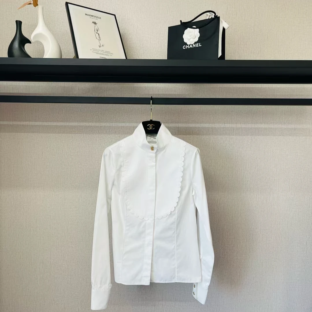 95新 Chanel/香奈儿 萨尔茨堡立领白色修身衬衫/36码/编号539