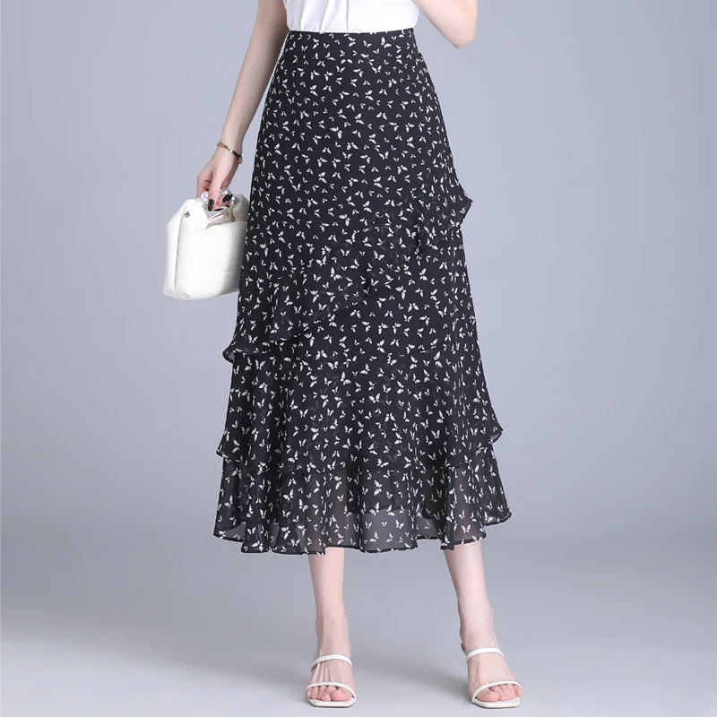 松紧腰半身裙蓬蓬蛋糕裙A字女裙子2025夏季新款碎花梨形身材半裙