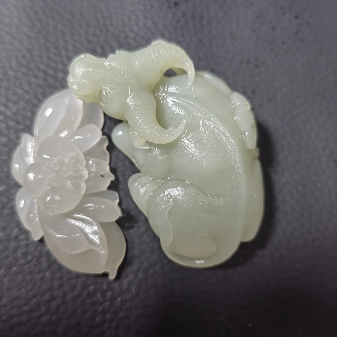 天然和田玉手工雕刻