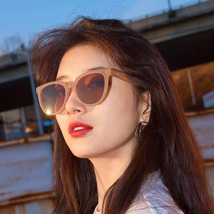 刘亦菲许红豆同款茶色墨镜女韩版ins百搭经典显脸小偏光太阳眼镜