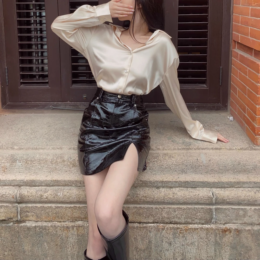 美式辣妹明星同款开叉黑色PU皮裙2025秋冬高腰显瘦半身裙约会短裙