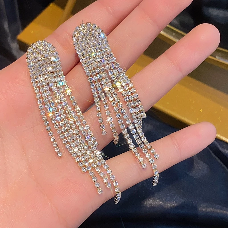 铜合金耳饰 2024新款轻奢超闪大号圆角流苏耳环气质耳饰个性耳钉