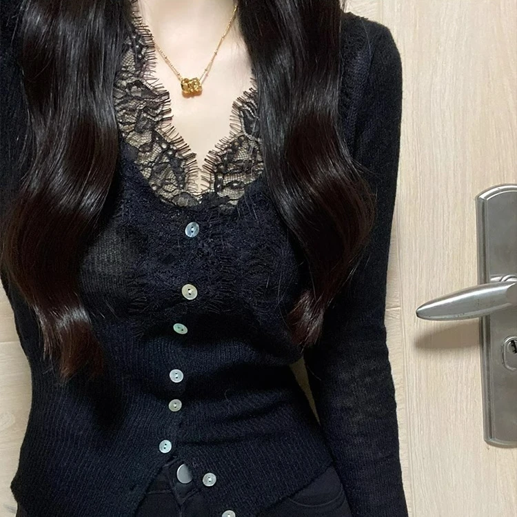 秋装黑色v领蕾丝长袖针织衫女春秋冬修身内搭打底衫短款毛衣开衫