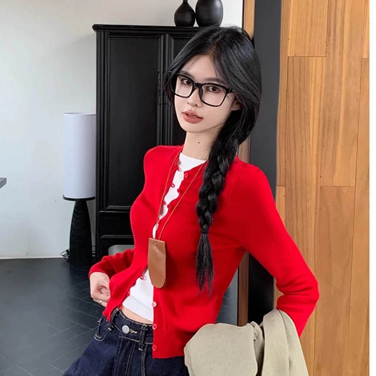 红色2025年早秋季纯欲长袖假两件针织衫女修身显瘦内搭打底上衣