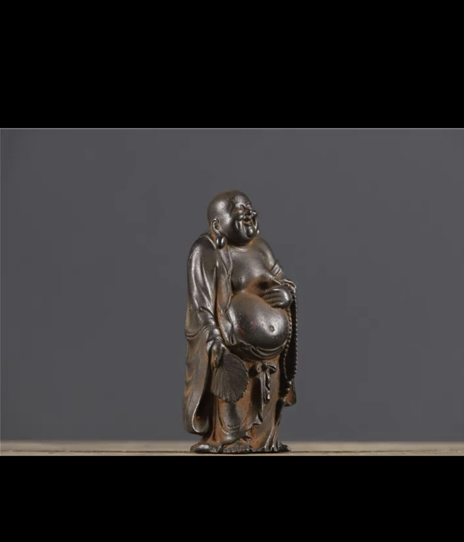 大肚弥勒佛造像摆件一个，造型漂亮，品相如图，高16.8。长7.5。宽4.5