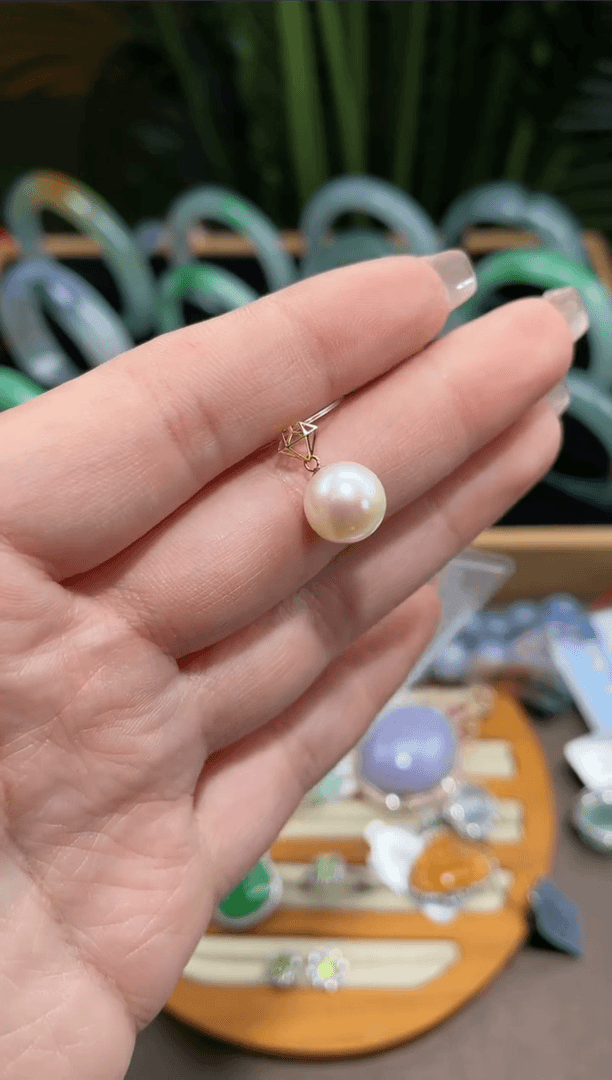 【闪购商品】淡水珍珠挂件18K金镶嵌.