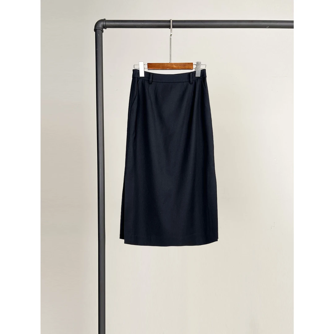 原创高贵上档次女装黑色通勤a字半身裙秋季气质高腰显瘦长款裙子