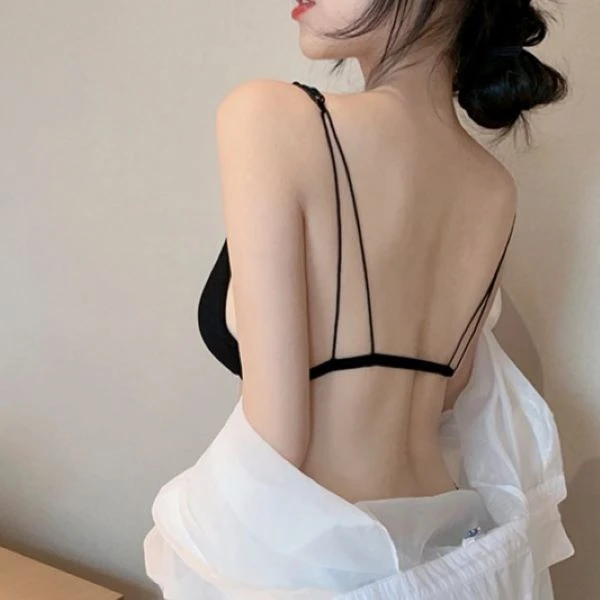 【LC】法式吊带内衣细肩带美背无钢圈薄款小胸三角杯性感内衣文胸罩