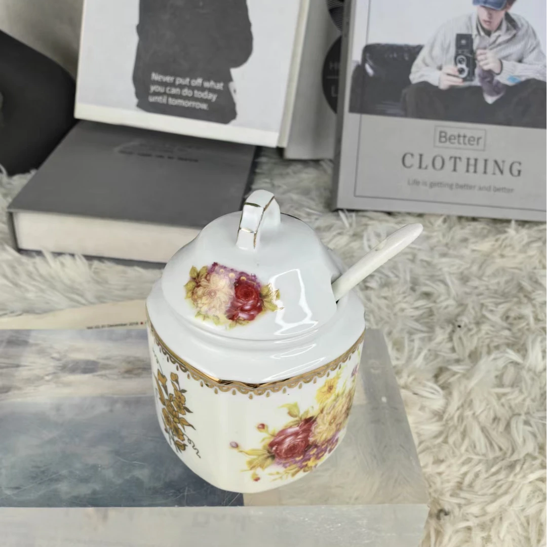 陶瓷欧式白色芙蓉花小容量糖罐200毫升（带勺）