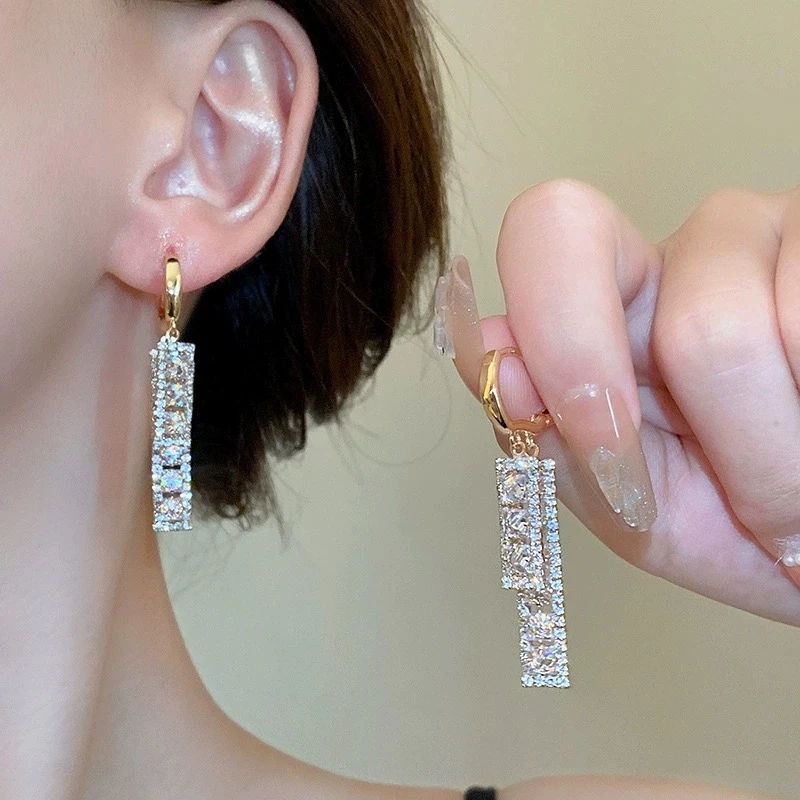 铜合金耳饰 新款气质方形设计时尚百搭简约长款耳环1024