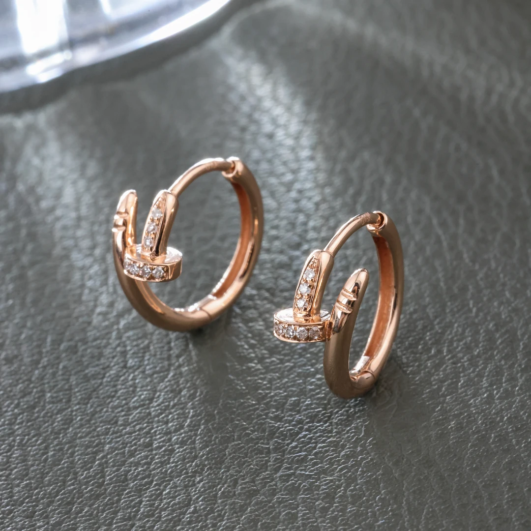 【举石臻选】TA07-1186-028钻石耳饰18k（一对）H