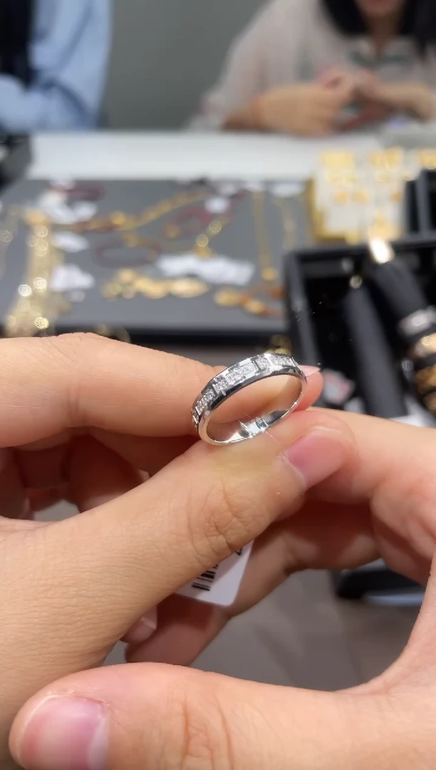 【闪购商品】钻石戒指/14圈18K金镶嵌TA1006-1620-469