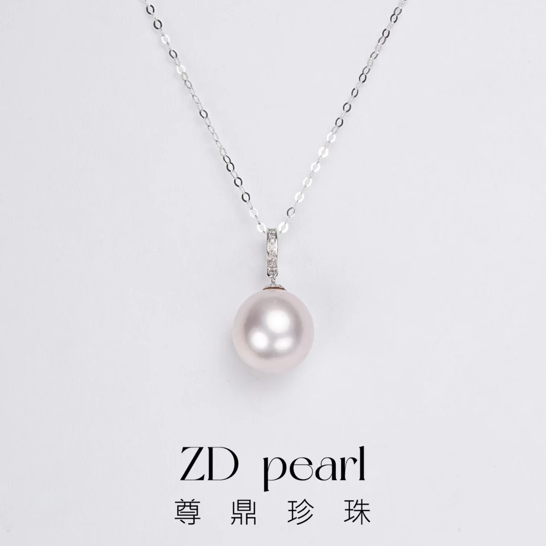 【鸭鸭】尊鼎珍珠-18k海水澳白万能扣钻石吊坠（含链）10-11mm