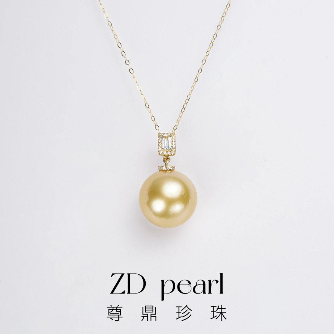 【破冰专场】尊鼎珍珠-通体18k海水金珠海蓝宝万能扣吊坠（含链）