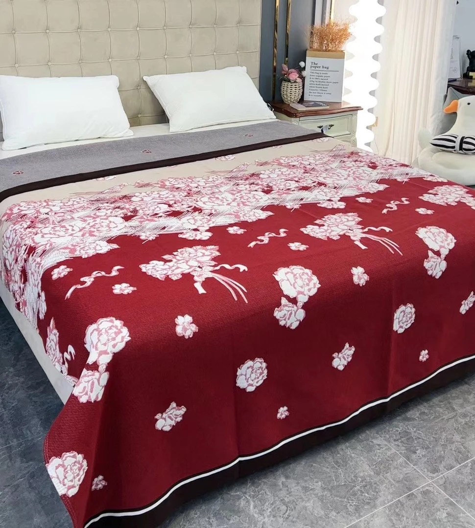 230x250【花语-情缘】棉小恋波尔多红高端轻奢长绒棉双面榻榻米床盖