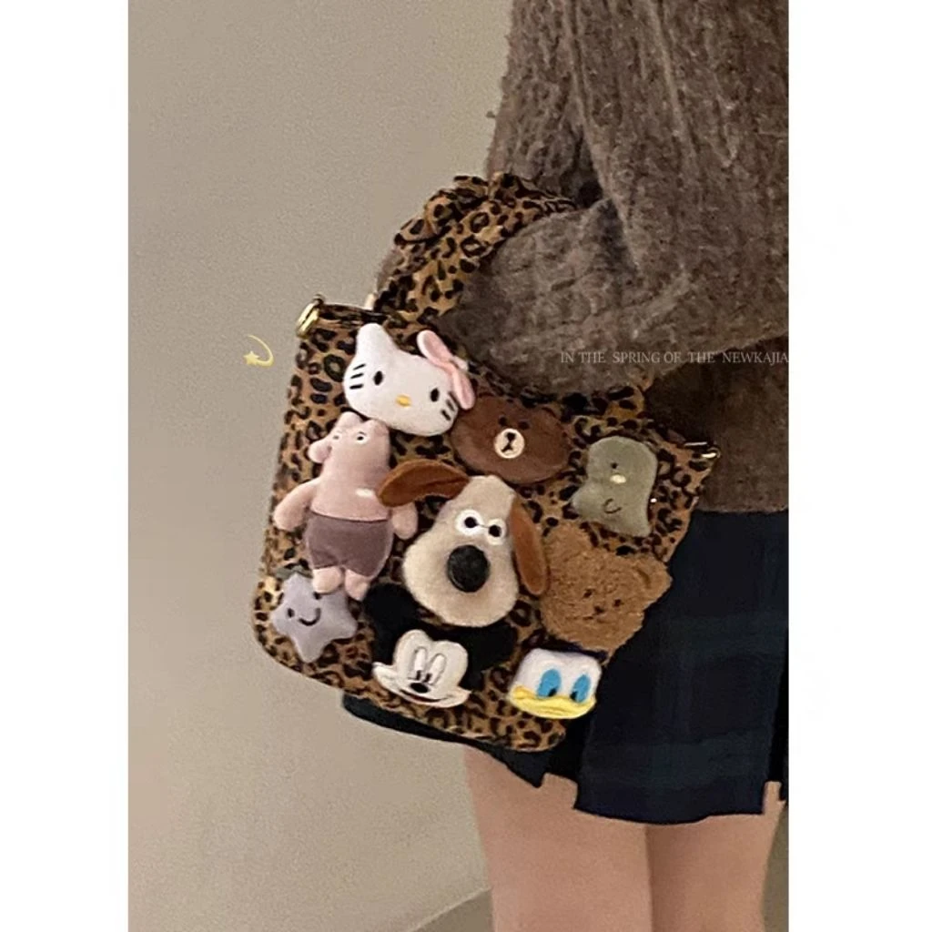 卡通小狗公仔手提包包女2024新款潮时尚豹纹托特包百搭斜挎帆yw