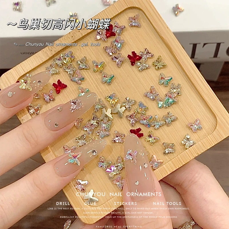 S立体蝴蝶美甲K9钻高品质超闪鸟巢切尖底混彩蝴蝶美甲饰品5-7mm